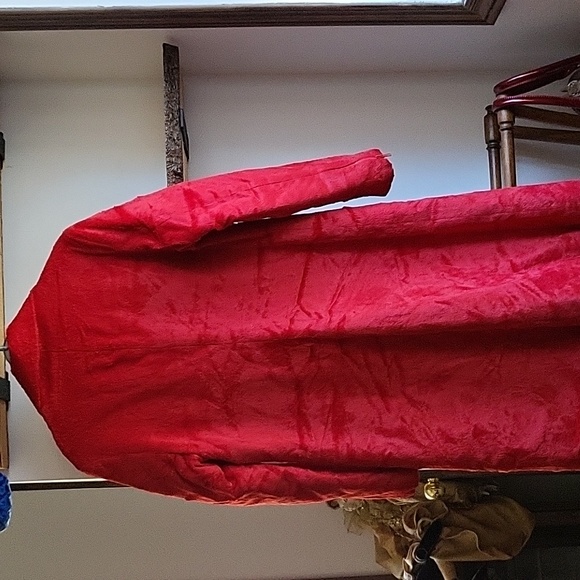 Via dei Ciclamini faux fur coat - Picture 8 of 10